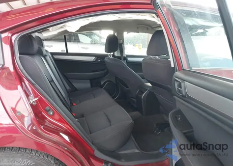 2015 Subaru Legacy 2.5I Premium z USA, uszkodzony, nr VIN 4S3BNAC61F3027456